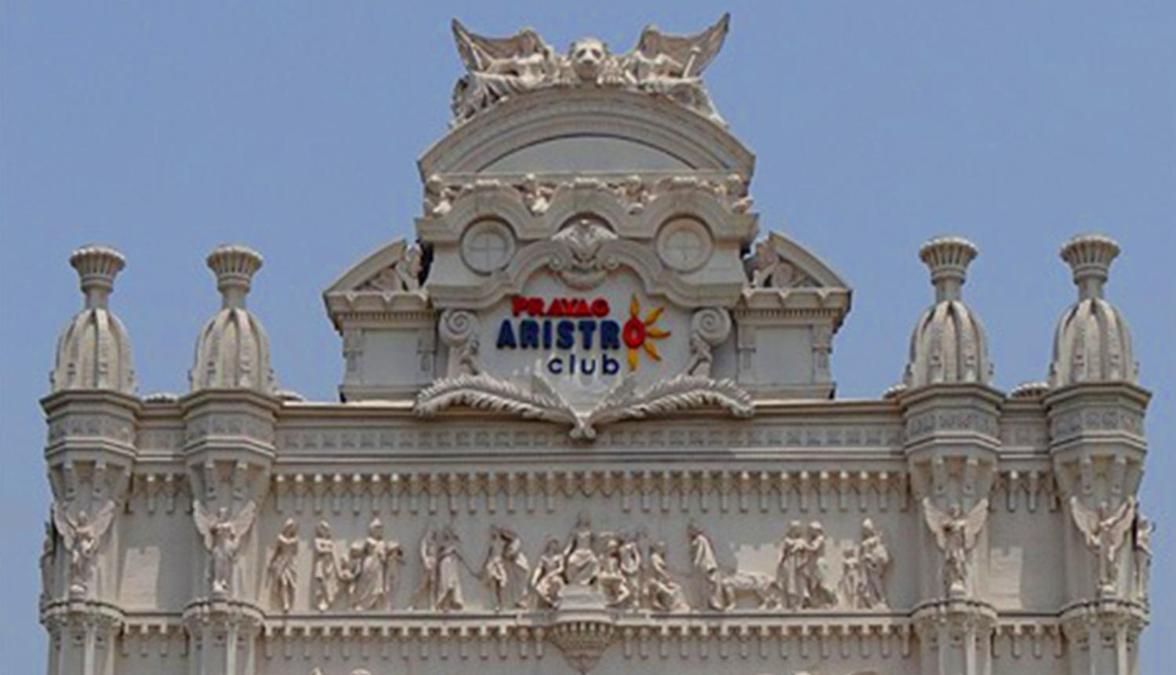 Aristro Club Hotel Calcutta Buitenkant foto